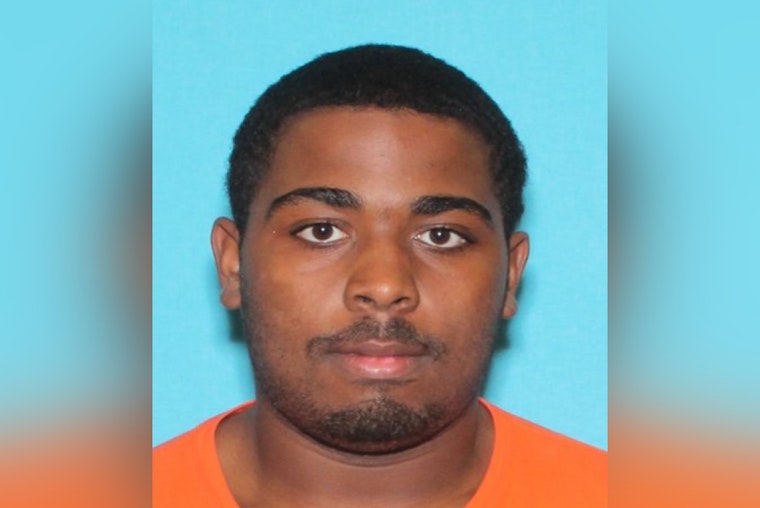 FBI Ramps Up Search for Fourth Suspect in 2020 Houston Bar 5015 Arson Case, Offers $3,000 Reward