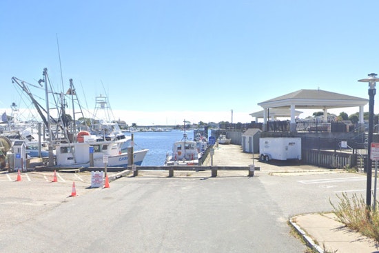 Fishermen Rescued by Good Samaritan Boat After Vessel Capsizes Off Massachusetts Coast