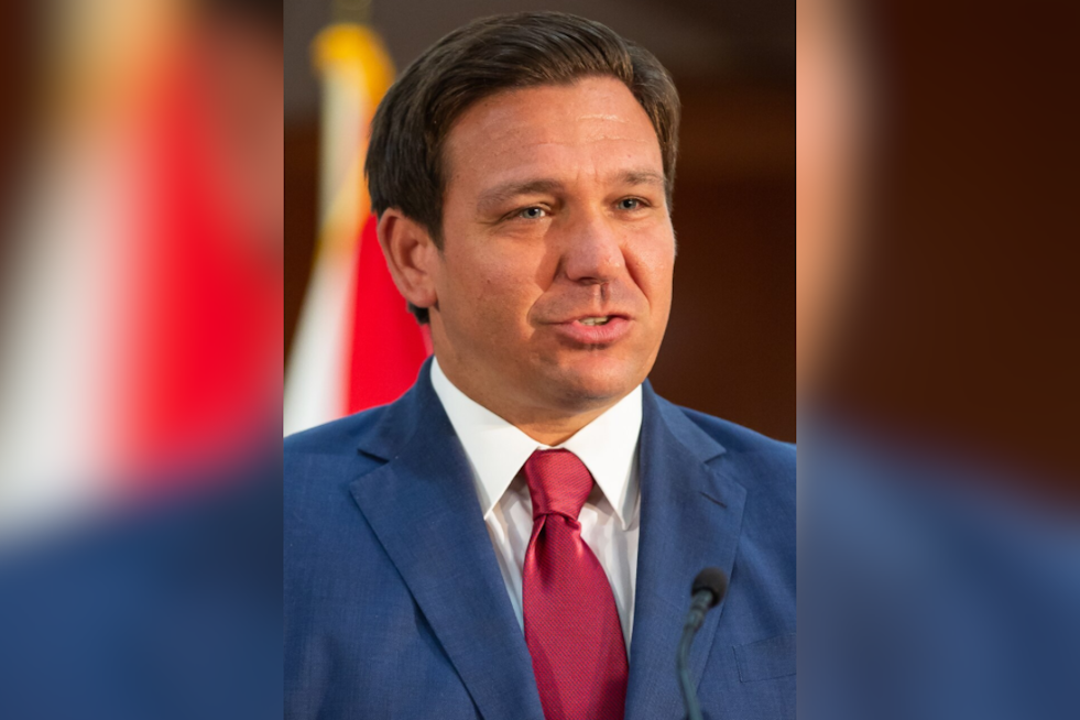 Florida Attorney General Seeks to Reinstate Blocked Immigration Law as Governor DeSantis Defends Defiance of Federal Court Order