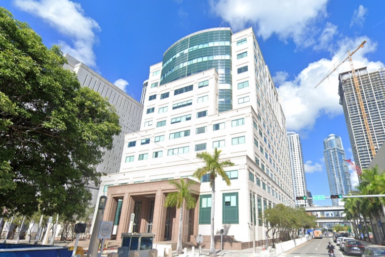 Former Financier Brett Thomas Graham Pleads Guilty to Defrauding Elderly Relative of $8.4 Million in Florida