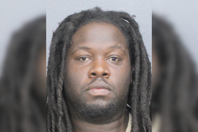 Fort Lauderdale Man Charged with Indecent Exposure to Teen While on Bond for Similar Offense