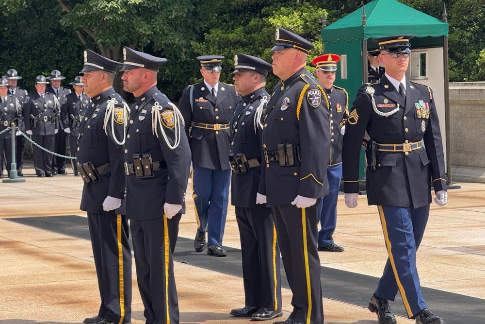 Fort Worth and Irving Police Honor Fallen Heroes at National Police Week Wreath Laying Ceremony in Washington D.C.