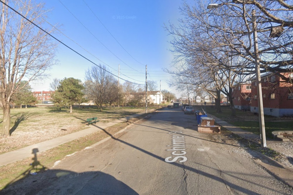 Four Fatally Shot in St. Louis Home Amid Suspected Narcotics Presence, Police Investigation Underway