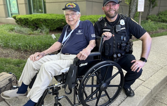 Franklin Police Honor WWII Veterans with Special Escort to National WWII Museum