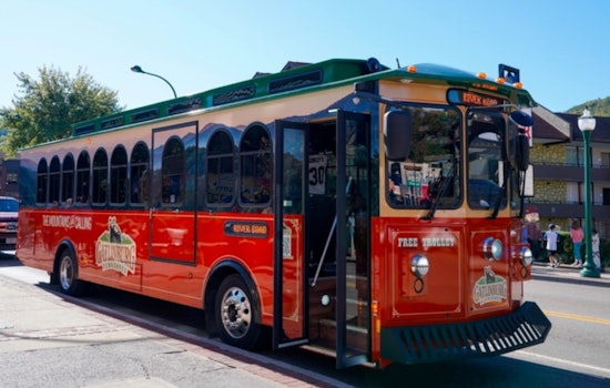 Gatlinburg Trolley Schedules Extended Hours for Summer Season Rush
