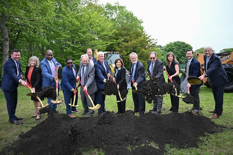 Gov. Hochul Inaugurates New Computer Sciences Center at Farmingdale State College, Boosting Long Island's Tech Education