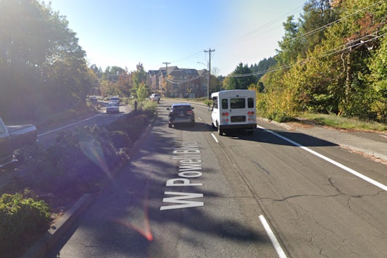 Gresham Police Investigate Fatal Late-Night Traffic Accident on W Powell Boulevard