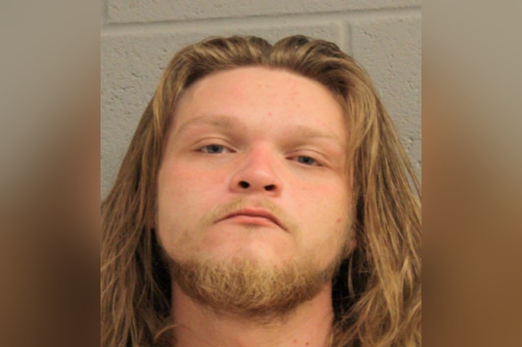 Harris County Suspect Arrested for Evading Arrest and Unlawful Weapon Possession After Car Chase on Jones Road