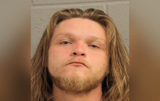 Harris County Suspect Arrested for Evading Arrest and Unlawful Weapon Possession After Car Chase on Jones Road