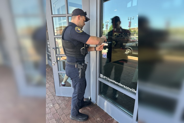 Hendersonville Police Hit the Gym With Tips to Combat Theft in Community Outreach Effort