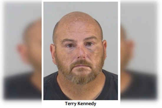Hernando County Teacher Arrested for Providing Kratom to Student, Sparking Debate on Educator Conduct