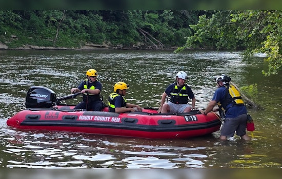 Heroic Bystanders Rescue Three Men Swept Away in Duck River Near Chickasaw Park