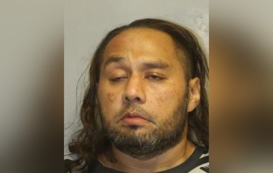Hilo Man Charged with Terroristic Threatening and Drug Offenses After Standoff at Restaurant Drive-Thru