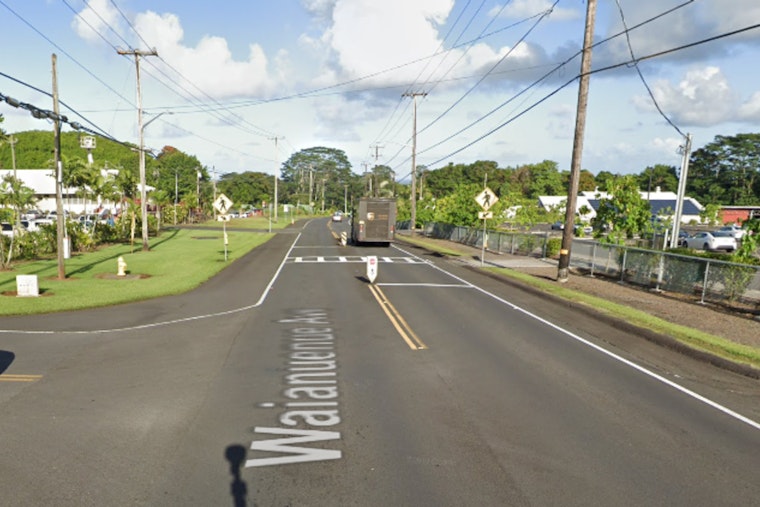 Hilo Pedestrian Dies After Collision; Negligent Homicide Probe Underway