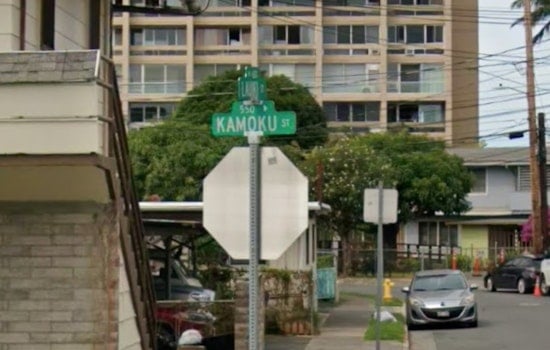 Honolulu Fire Department Extinguishes High-Rise Blaze on Kamoku Street with Speed and Precision