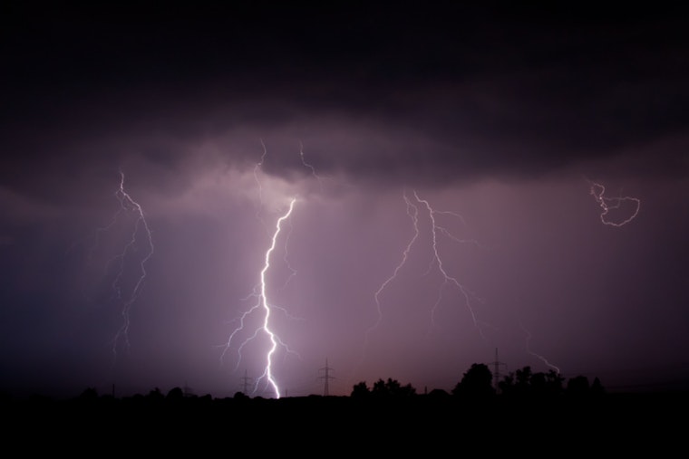 Houston Braces for Severe Weather, Risk of Hail, High Winds, and Tornadoes North of I-10, Forecasters Warn