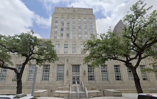 Houston City Council Approves Substantial HPD Salary Increase and 500 New Officers Amid Fiscal Challenges