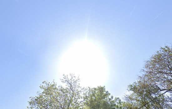 Houston Enjoys Brief Respite from Humidity as Cooler Temperatures Prevail, Forecasted Heat and Storms on Horizon