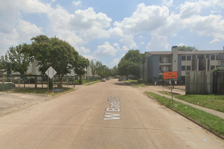 Houston Police Investigate Fatal Shooting of Woman at West Bartell Drive, Seek Public's Help for Leads