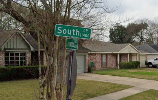 Houston Police Investigate Late-Night Shooting Death of 27-Year-Old Man on South Drive