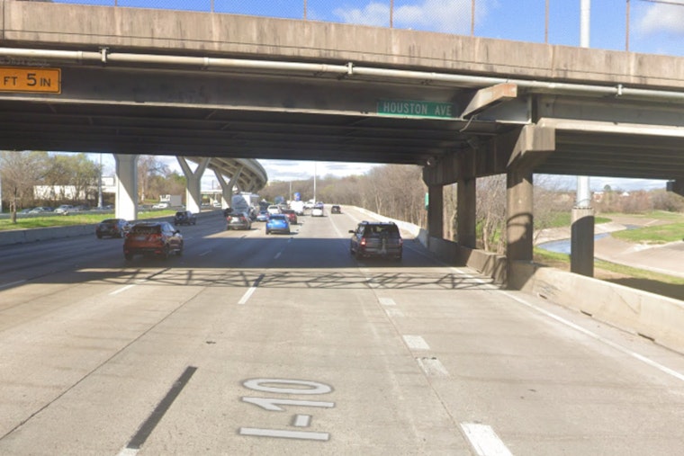Houston Traffic Woes Continue, Oversized Truck Strikes Houston Avenue Bridge on Katy Freeway