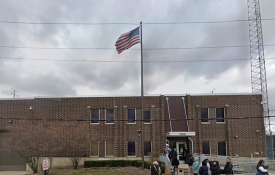 ICE Agents Arrest Immigrants at Dallas Courthouse as Part of Deportation Crackdown Strategy