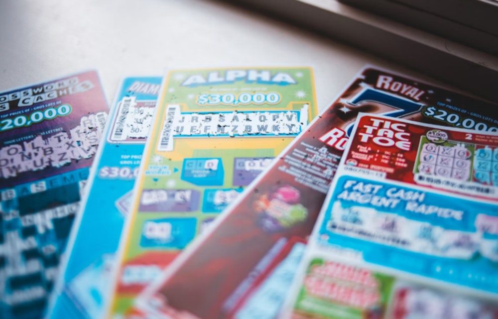 Illinois Man Strikes Million-Dollar Fortune with Scratch-Off Ticket from River Grove Gas Station