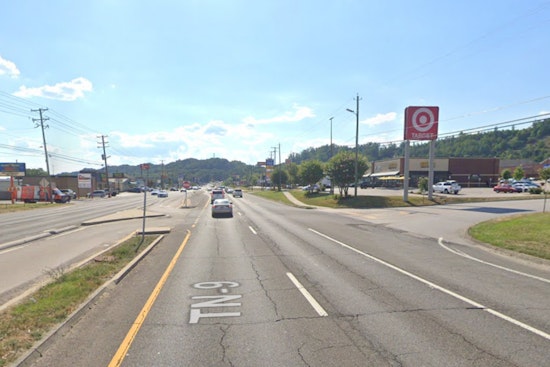 Water Main Break on Clinton Highway Leads to Partial Road Closure and Traffic Delays in Knoxville