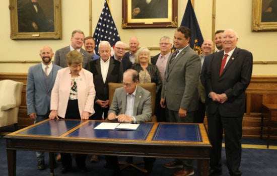 Indiana Governor Signs Bill for Equine Dental Care to Combat Vet Shortage