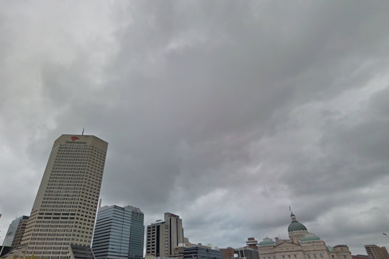 Indianapolis Braces for Damp Weekend, National Weather Service Forecasts Showers and Thunderstorms for Central Indiana