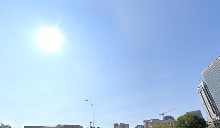 Indianapolis Braces for Scattered Thunderstorms, NWS Issues Hazardous Weather Outlook
