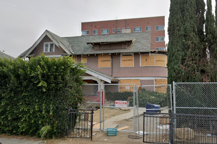 Infamous Hollywood Vacant House Demolished After Repeated Fires Spark Safety Concerns Among Residents