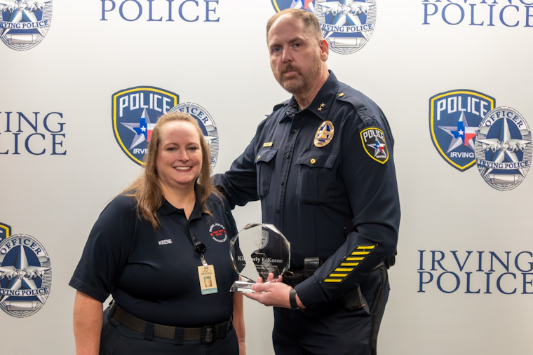 Irving Police Department Celebrates the Retirement of Dedicated Evidence Analyst Kim Keene After 25 Years of Service