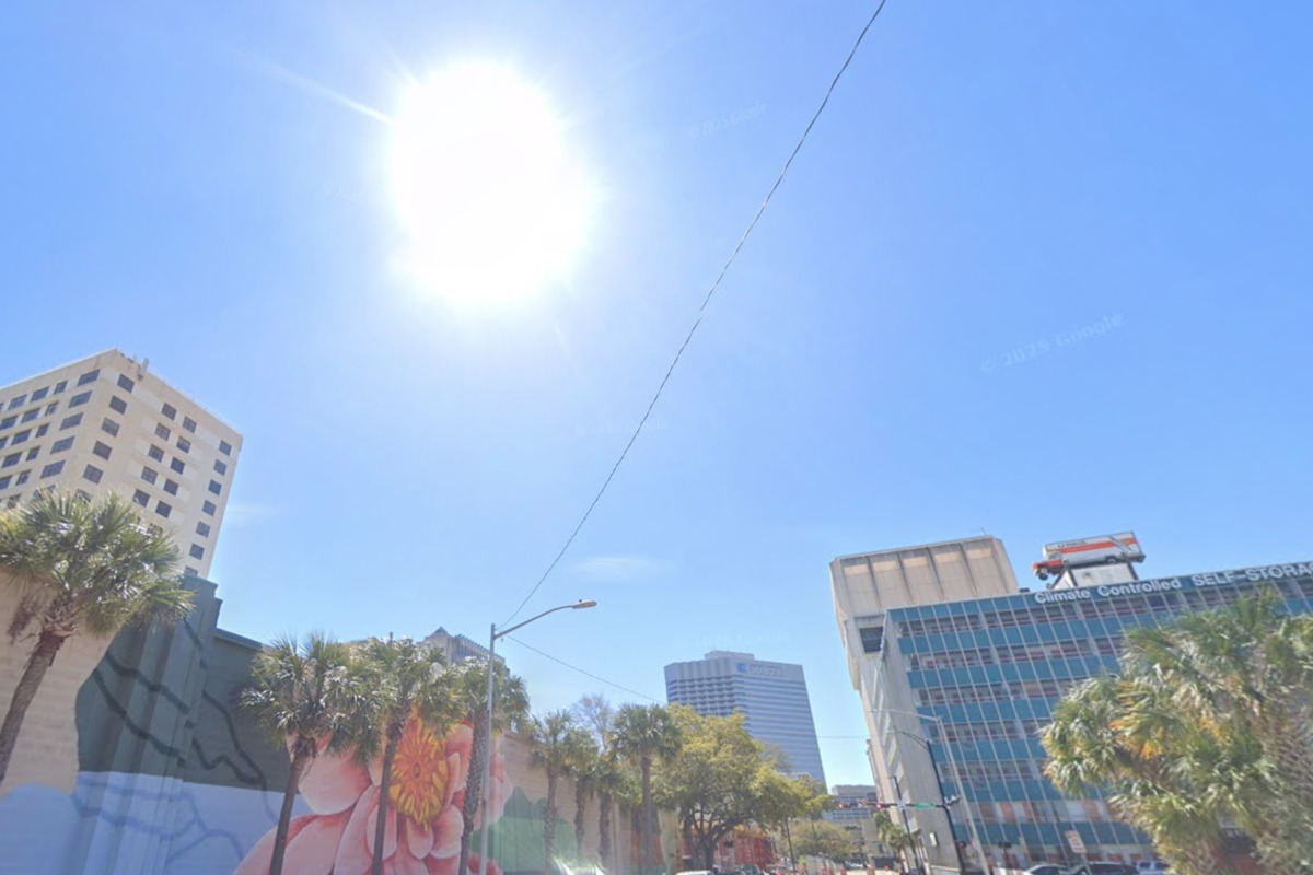 Jacksonville Braces for Scorching Week Ahead with Temperatures Nearing