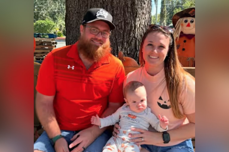 Jacksonville Teacher and Toddler Son Fatally Struck by Vehicle on Baymeadows Road