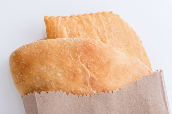 Jamaican Fast-Food Favorite Juici Patties Conquers New York With Record-Breaking Brooklyn and Bronx Openings
