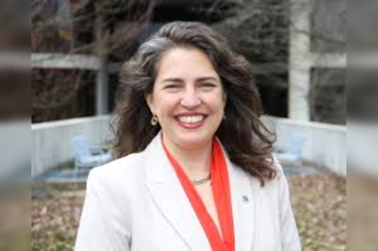 Knoxville Mayor Proposes Sales Tax Hike to Close $70M Infrastructure Gap; County’s Decision Crucial for School Funding