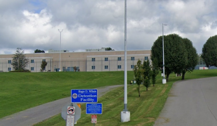 Knoxville Teacher Chad Brooks Charged With Aggravated Statutory Rape After Grand Jury Indictment