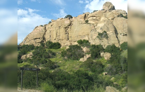 LAFD Successfully Rescues Two Stranded Hikers at Stoney Point Park in Chatsworth