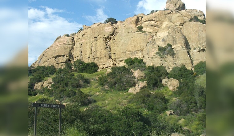 LAFD Successfully Rescues Two Stranded Hikers at Stoney Point Park in Chatsworth