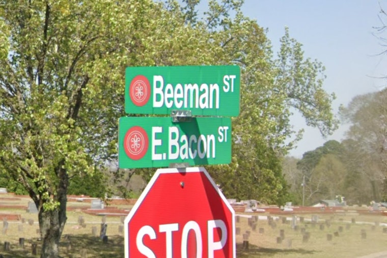 LaGrange Police Hunt for Suspects After Armed Home Invasion on East Bacon Street