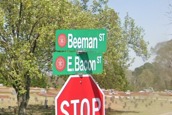 LaGrange Police Hunt for Suspects After Armed Home Invasion on East Bacon Street