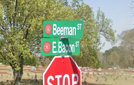 LaGrange Police Hunt for Suspects After Armed Home Invasion on East Bacon Street
