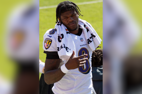 Lamar Jackson Hosts Season Opener at Pimlico, Spotlighting New York Knights Win and Community Initiatives