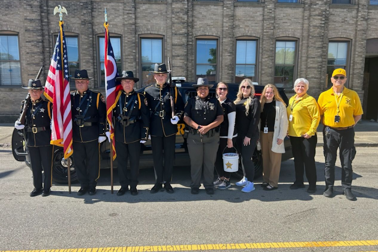 Lancaster Salutes Fallen Heroes: Fairfield County Sheriff's Office Joins Memorial Day Parade in a Unified Show of Respect