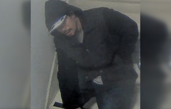 LAPD Seeks Public's Help in Capturing Suspect of Valley Village Homicide