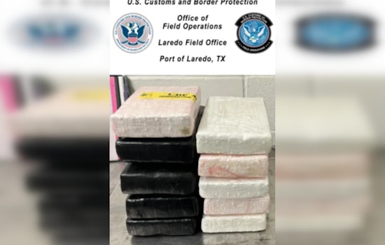 Laredo Port of Entry Sees $318K Cocaine Seizure, U.S. Citizen Faces Charges