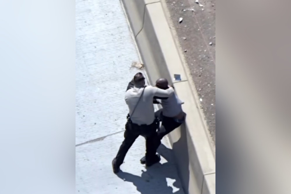 Las Vegas Community and Police Collaborate to Safely Apprehend Assault Suspect on Freeway