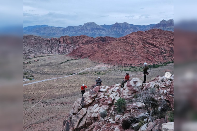 Las Vegas SAR Team Successfully Rescues Stranded Hikers from Kraft Mountain as Darkness Falls