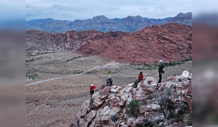 Las Vegas SAR Team Successfully Rescues Stranded Hikers from Kraft Mountain as Darkness Falls